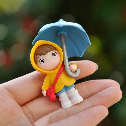 4-Piece Set: Umbrella Girl Figure Statue